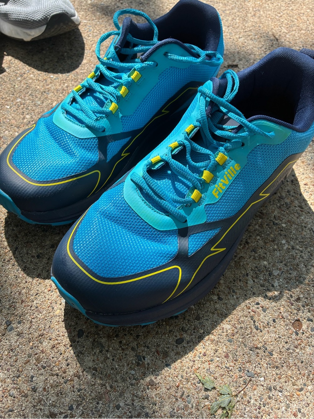 FitVille Men's Teal and Navy Athletic Running Shoes